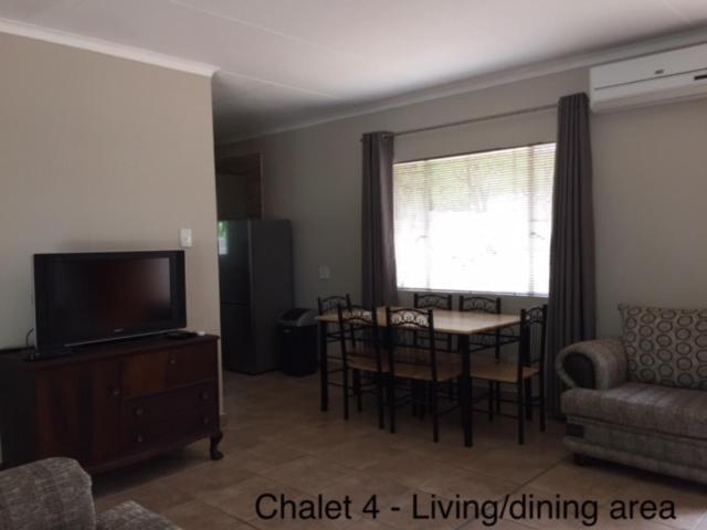 Impala Chalets Phalaborwa Eksteriør bilde